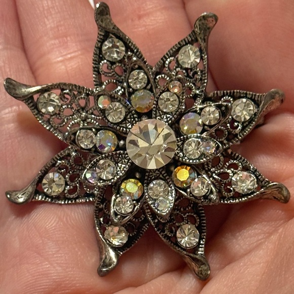 3/$18 Elegant Rhinestone Floral Brooch - Picture 3 of 10